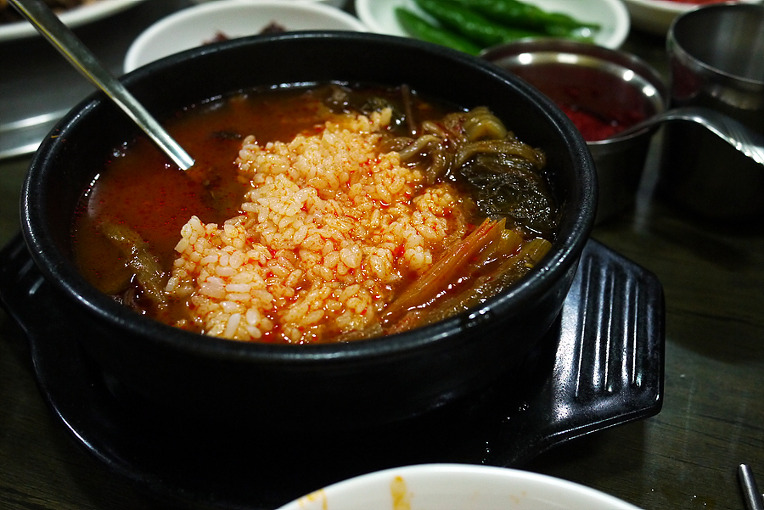 옛날닭개장 이미지