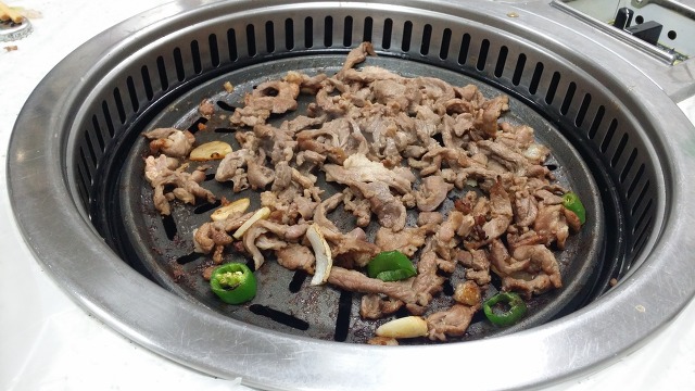 염소한마리 이미지