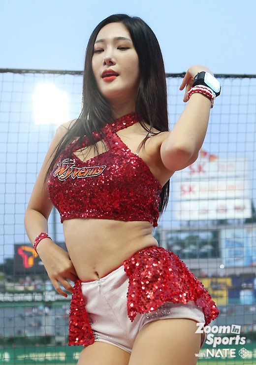 SK 와이번스 치어리더 김현지