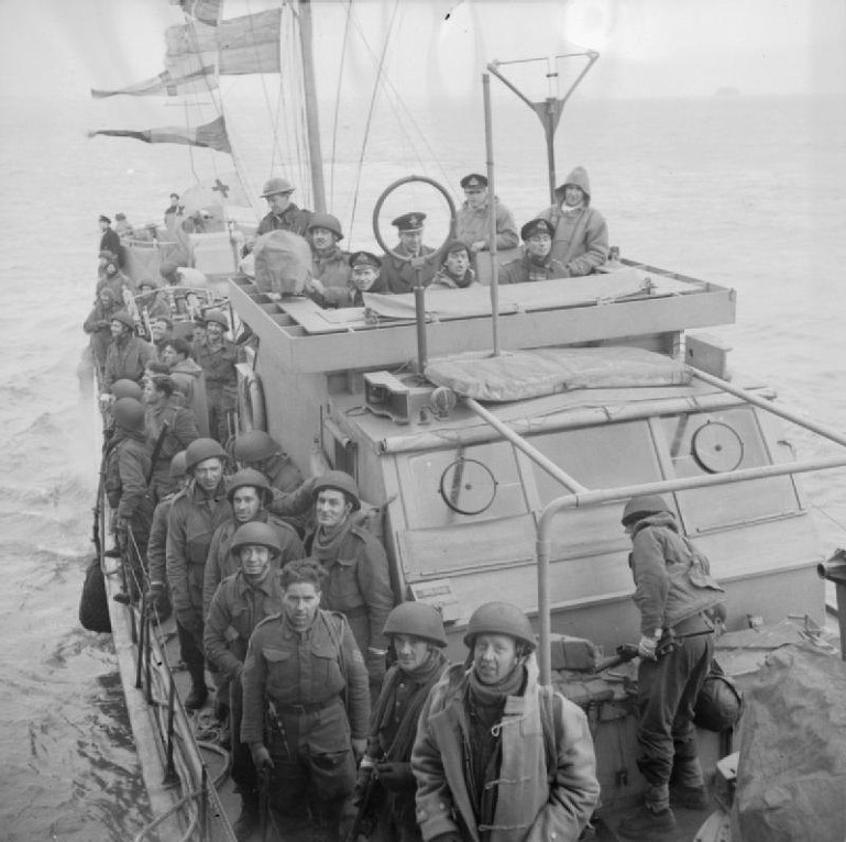 영국 공수부대의 브루네발 독일군 뷔르츠부르크 레이더 탈취작전[British Airborne troops German Wirzburg Rador Brunebal Raid- Operation Biting]