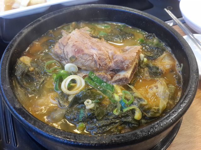 뼈다귀해장국 이미지