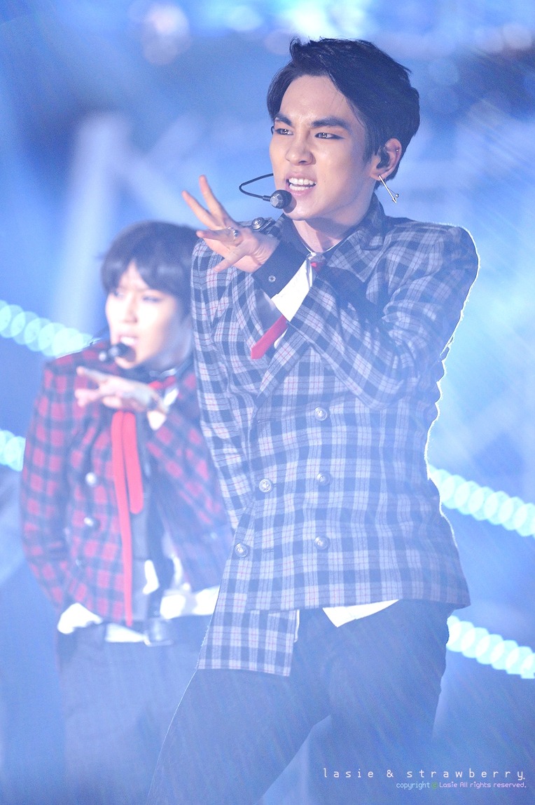 샤이니 - 131114 멜론뮤직어워드 Everybody 공연