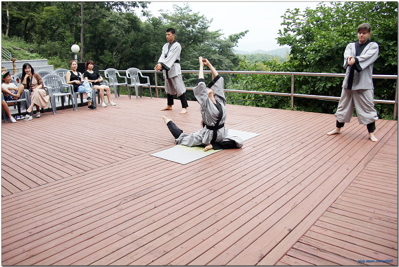 경주 대왕암, 골굴사(암) 