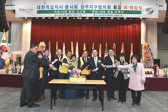 더블클릭을 하시면 이미지를 수정할 수 있습니다