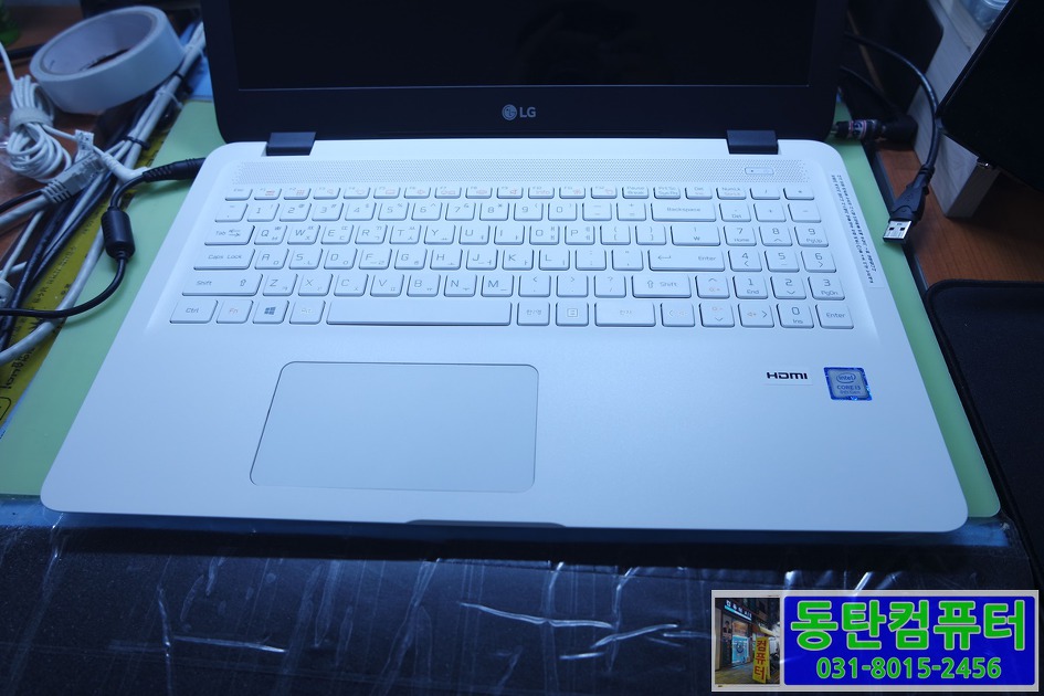 LG 15UD480-GX38K 외관