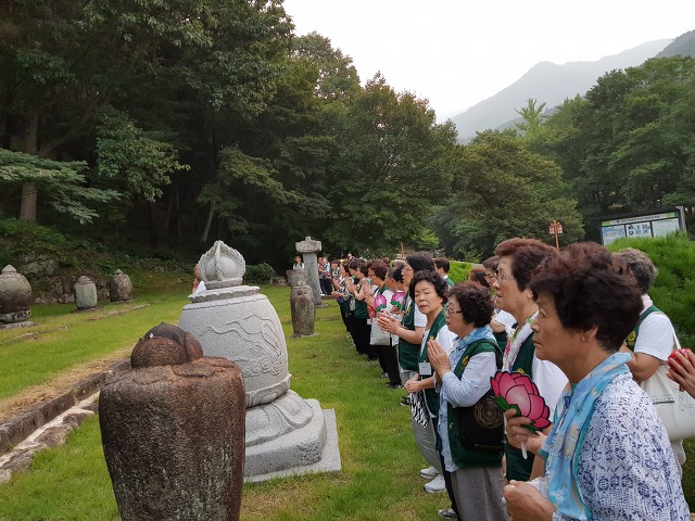 지리산 화엄사 전국 만일염불회 동참