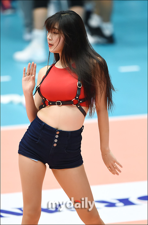 안지현