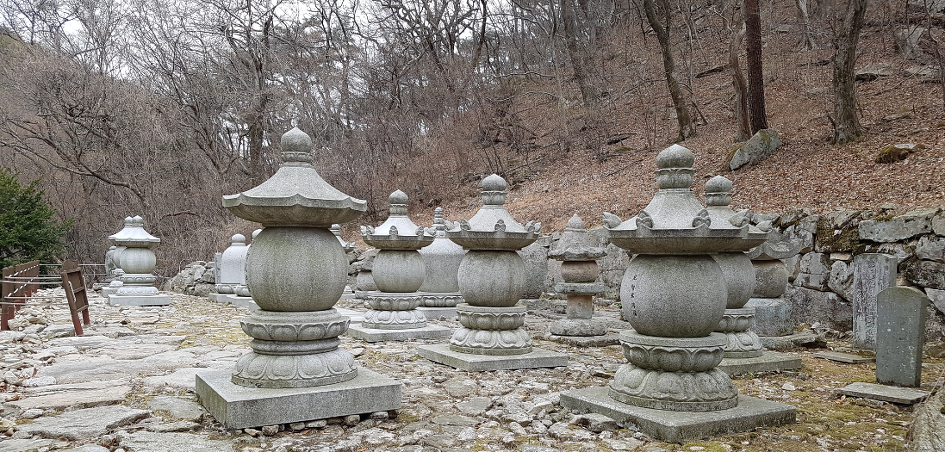鷄龍山 東鶴寺